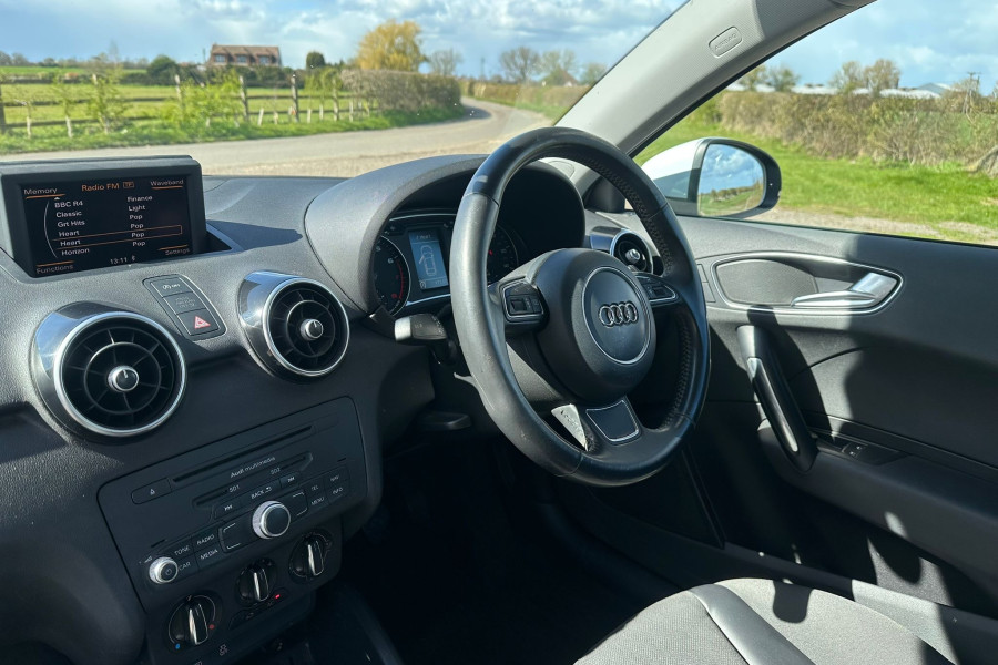 Audi A1 